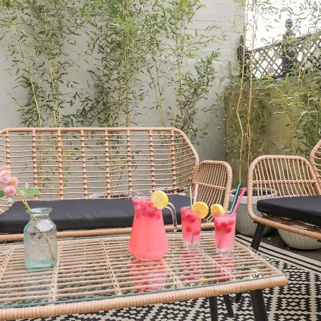 Semesterbostad Crag View *